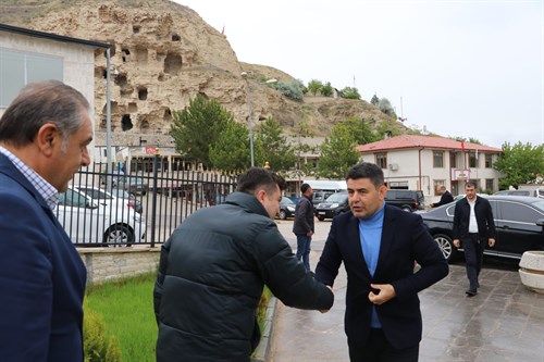 Ulaştırma ve  Altyapı Bakan Yardımcısı Osman Boyraz'dan Gürün'e ziyaret.